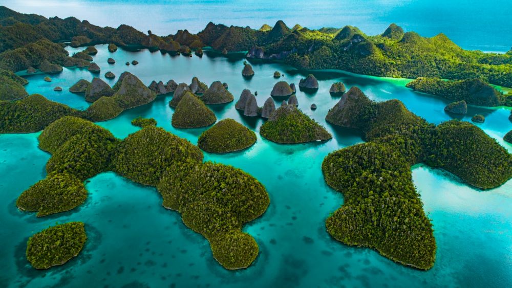Wayag Island